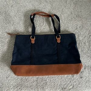Abercrombie classic overnight bag